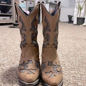 Rockin Country cowboy boots tan and navy